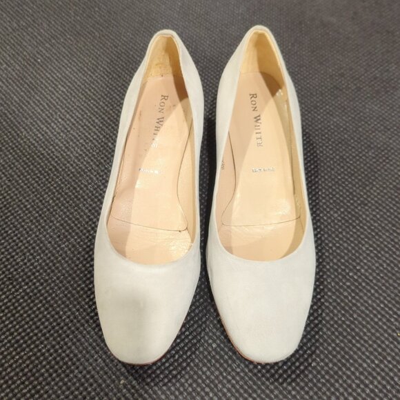 Ron White "Vero Cuoio" pump in light gray suede, EUC - Picture 1 of 5